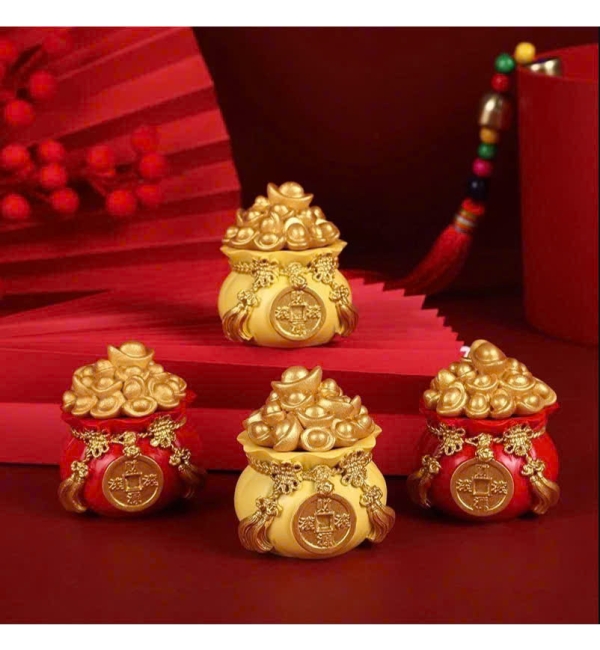 Hủ vàng may mắn