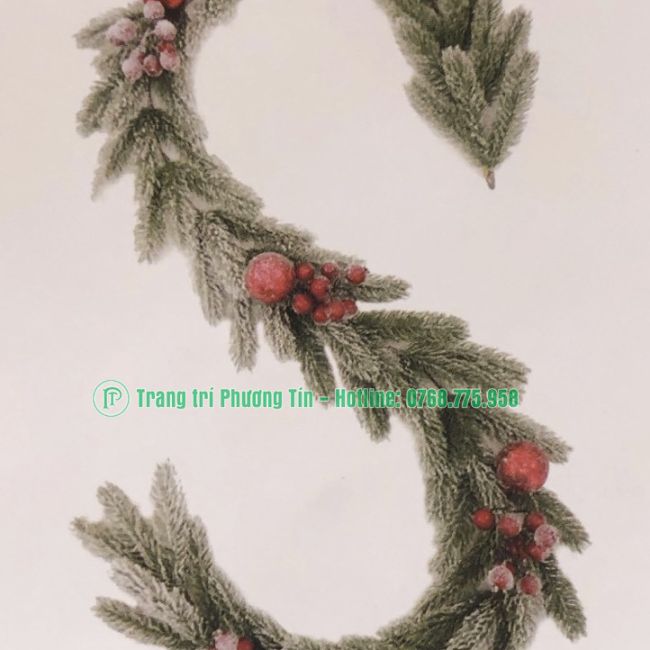 Dây trang trí PE lá chiếc phủ tuyết có trang trí