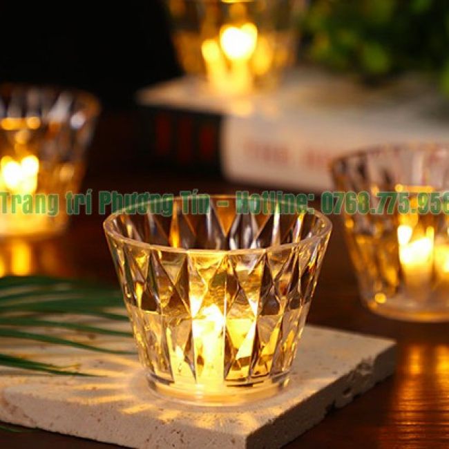 Cốc nến pha lê kim cương