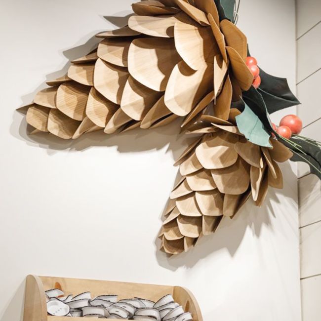 Quả thông trang trí Giáng Sinh