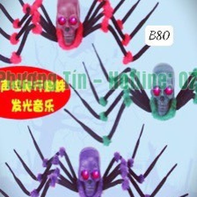 Nhện dán tường trang trí