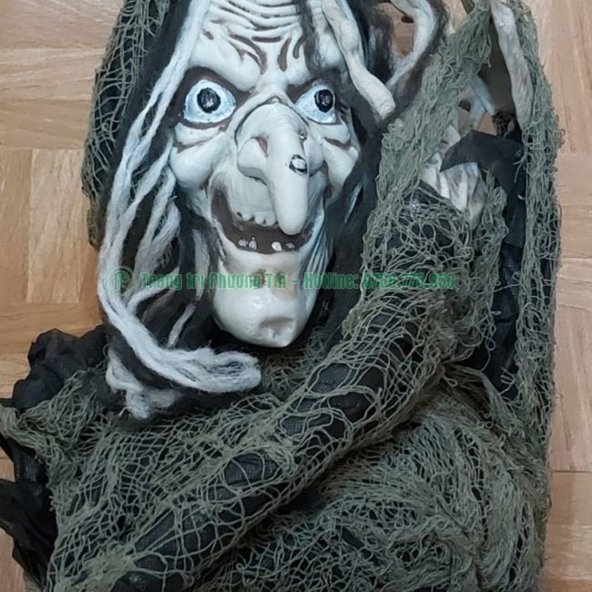 Áo choàng Halloween