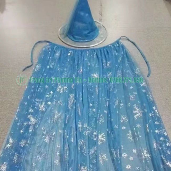 Nón và áo phù thủy