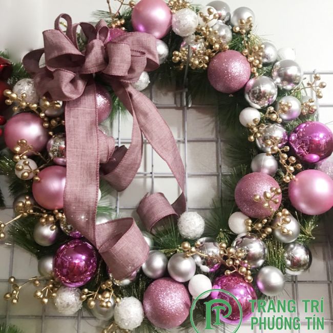 Vòng nguyệt quế nơ hồng quả châu hồng trắng