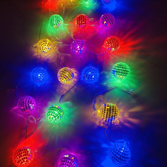 Dây đèn cầu gương