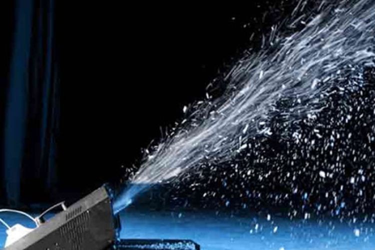 Máy tạo tuyết giả Noel và tạo không khí Noel